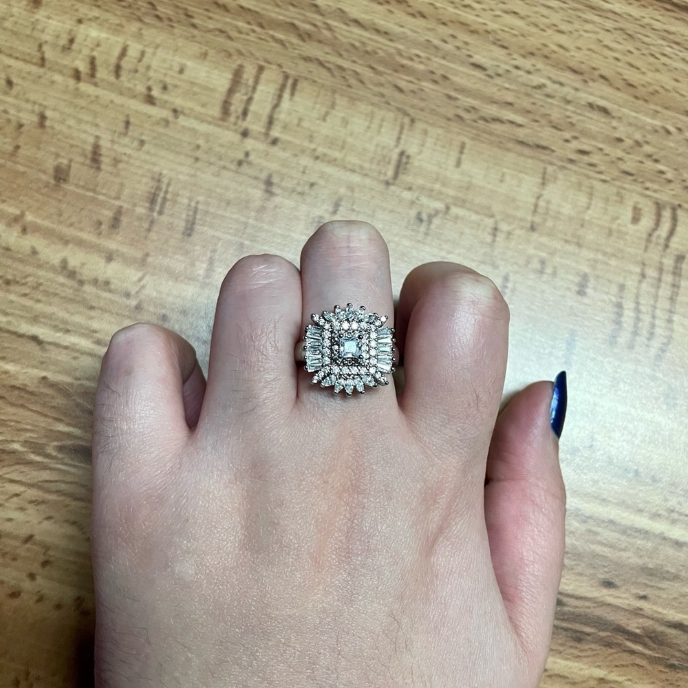 Silver Cluster Statement Ring - Picture 13 of 17
